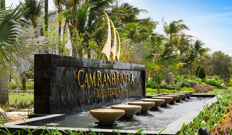 CAM RANH RIVIERA RESORT & SPA 4*